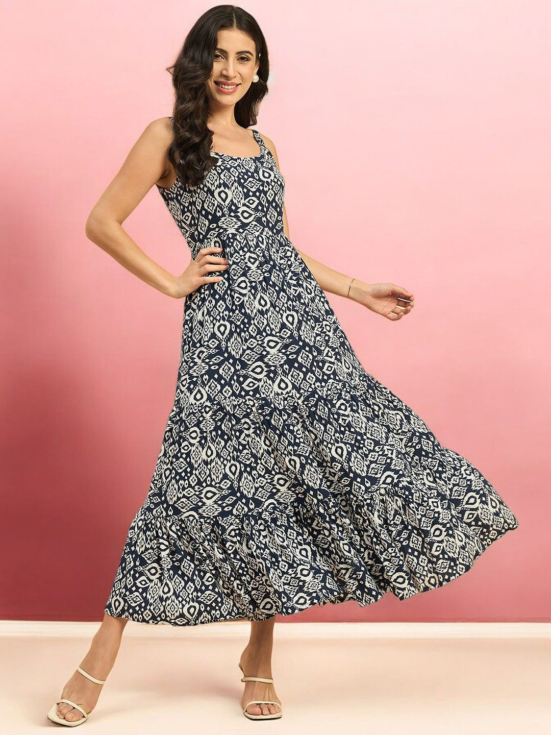 Azira Women Ethnic Motifs Printed Maxi Dress