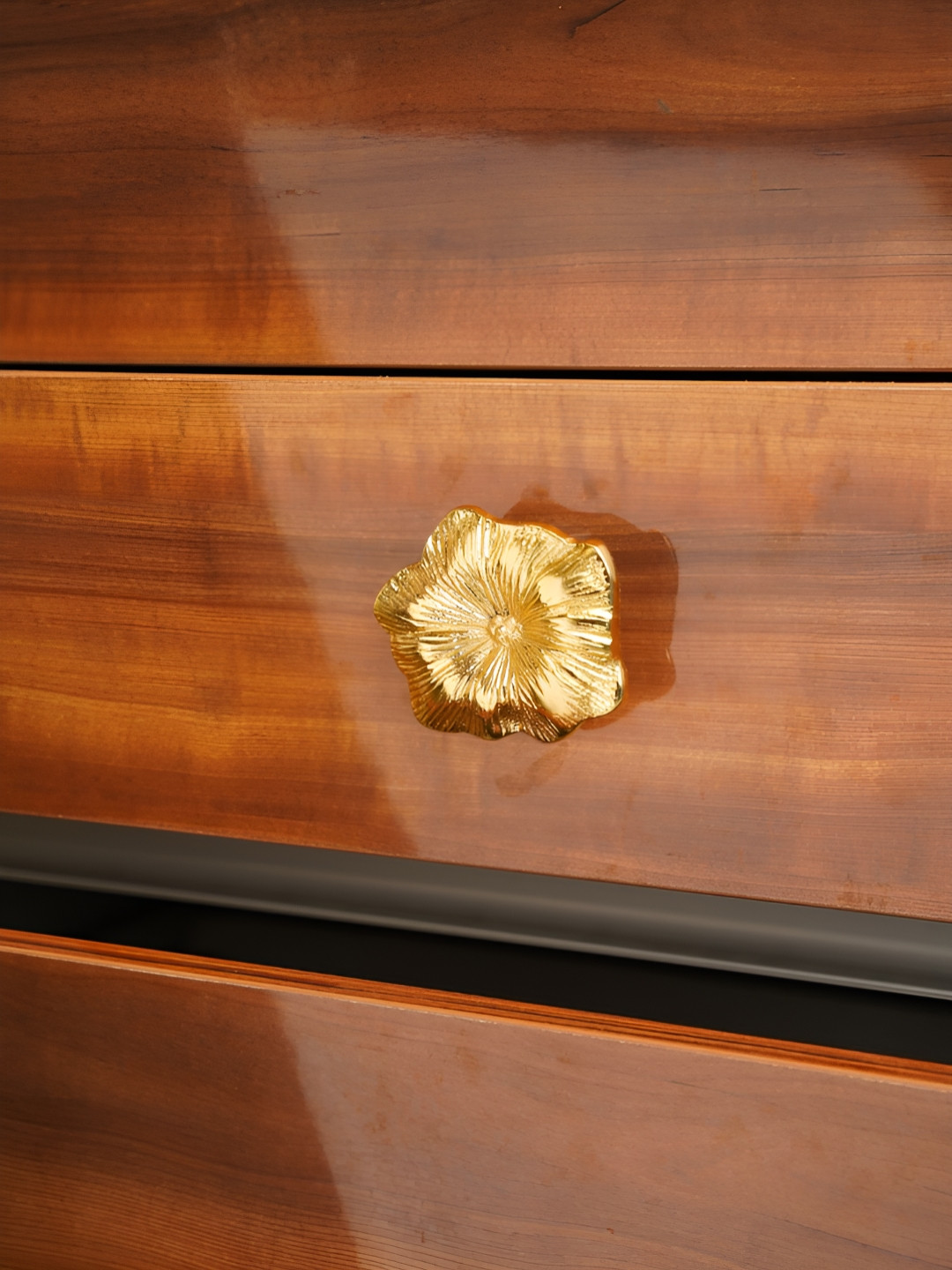 Folkstorys   Flower Textured Metal Drawer Knobs