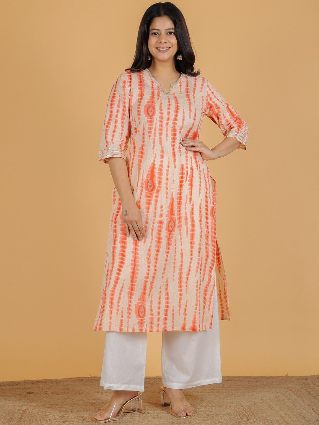 Aramya Tie-Dyed Round Neck Pure Cotton Straight Kurta