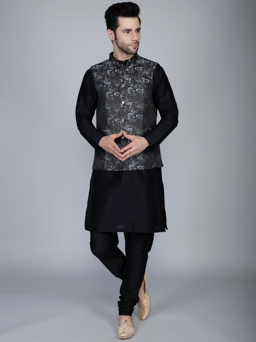 Ethluxis Mandarin Collar Jacquard Weave  Straight Kurta with Pyjama & Nehru Jacket