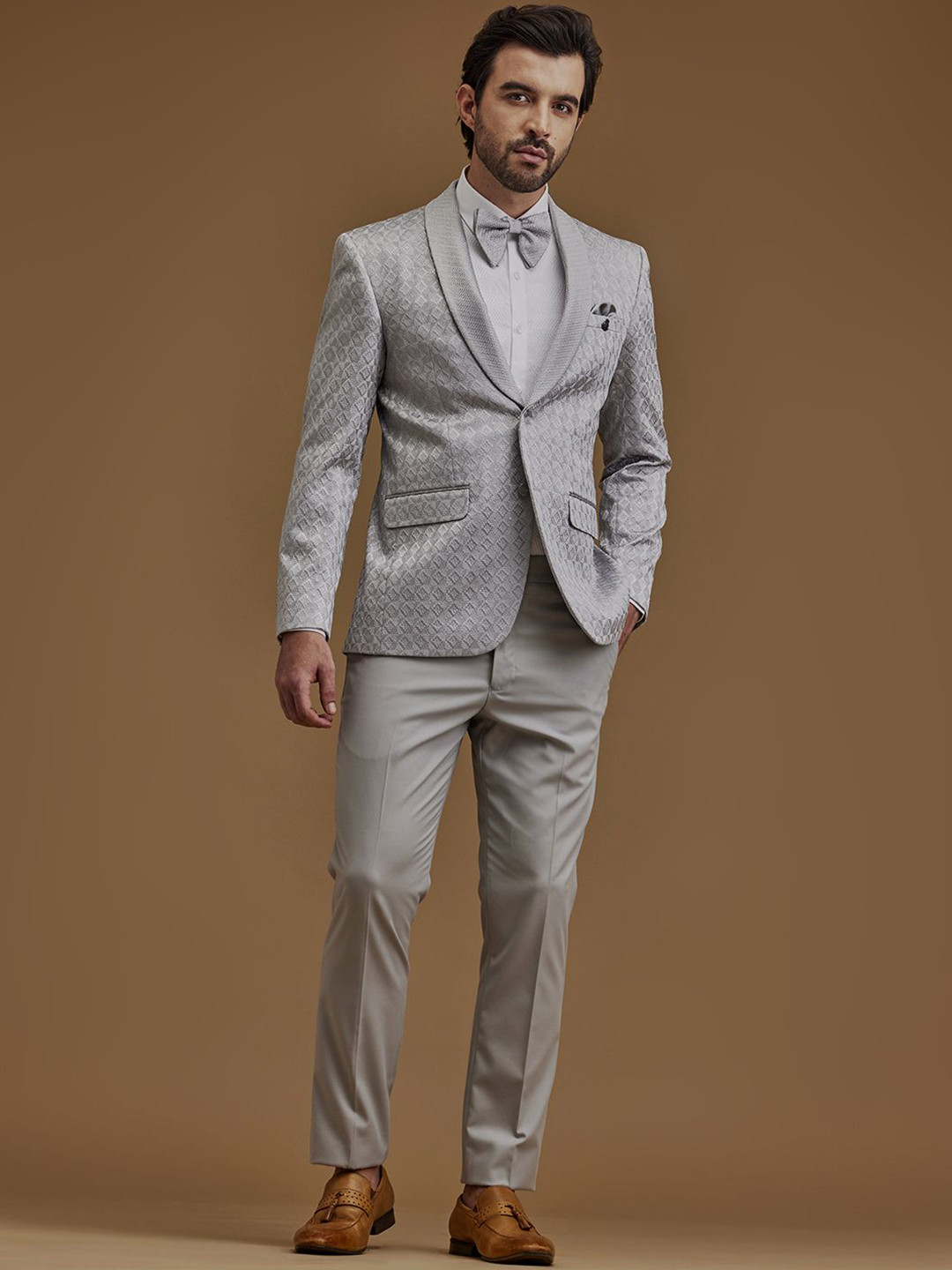 Neumen Self Design Single-Breasted Slim-Fit Two-Piece Suit