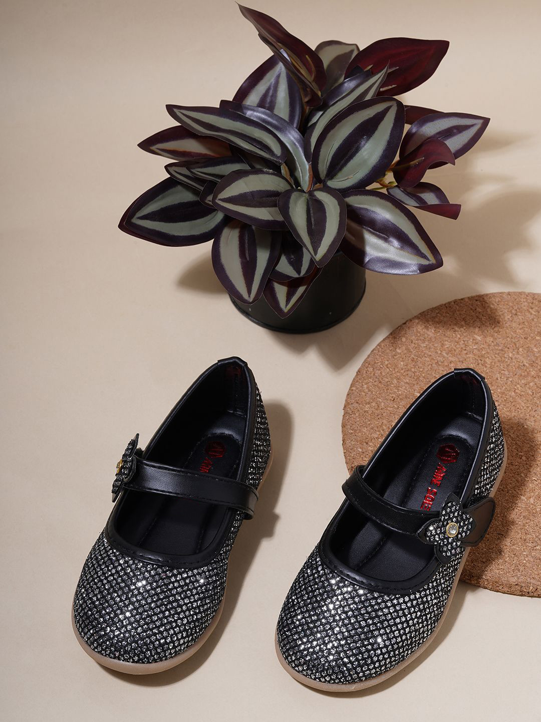 Minesole Girls PU Flatforms
