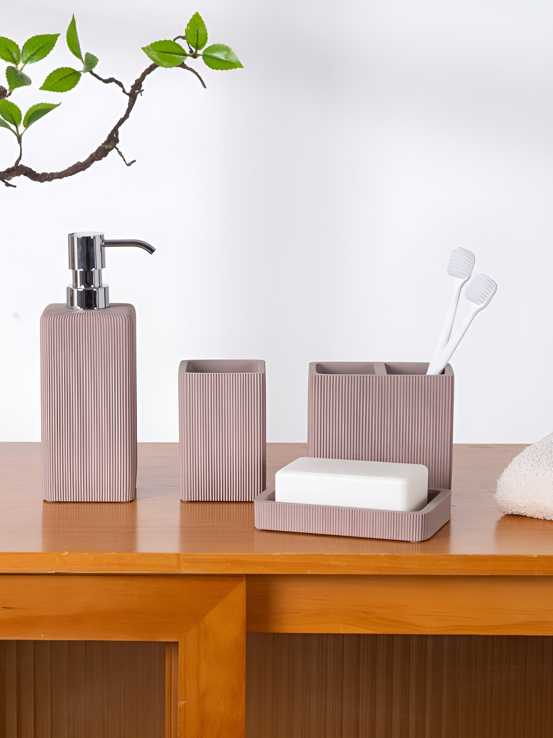 Pano Pastel Brown 4 Pieces Textured Bath Accessories Set