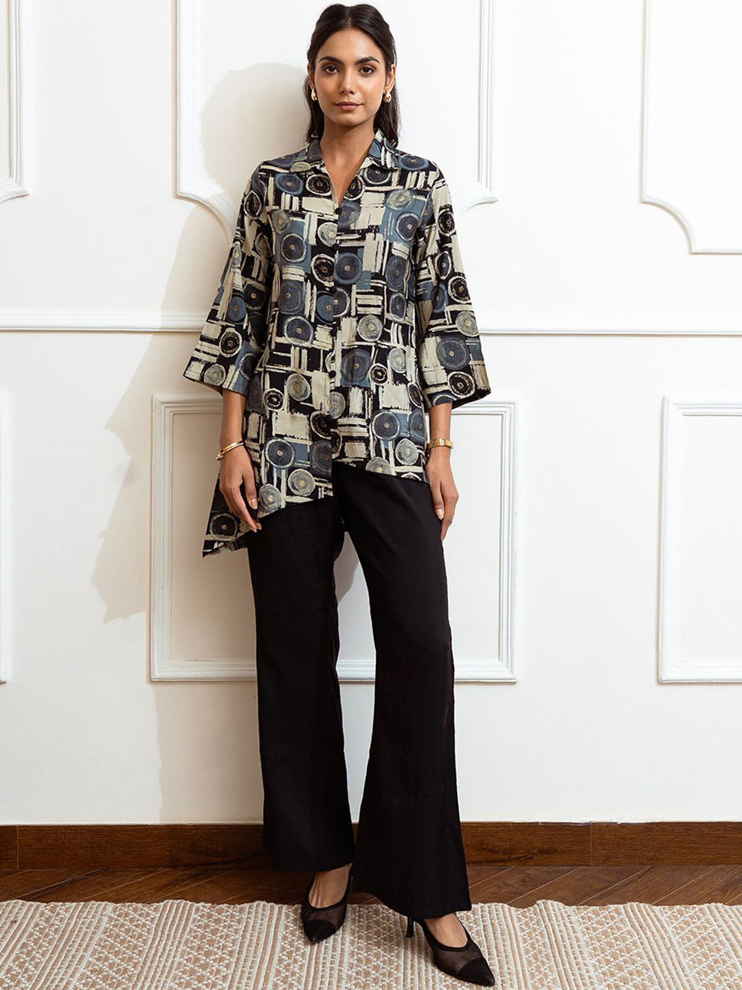 Claura Black Geometric Printed Shirt Collar Tunic With Palazzo