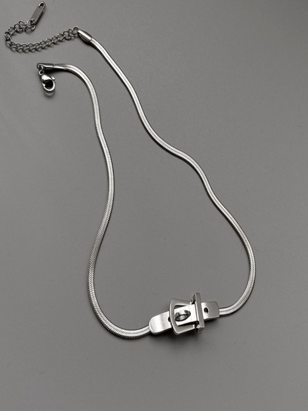 AQUASTREET Silver Plated Stainless Steel Antitarnish Belt Choker Necklace