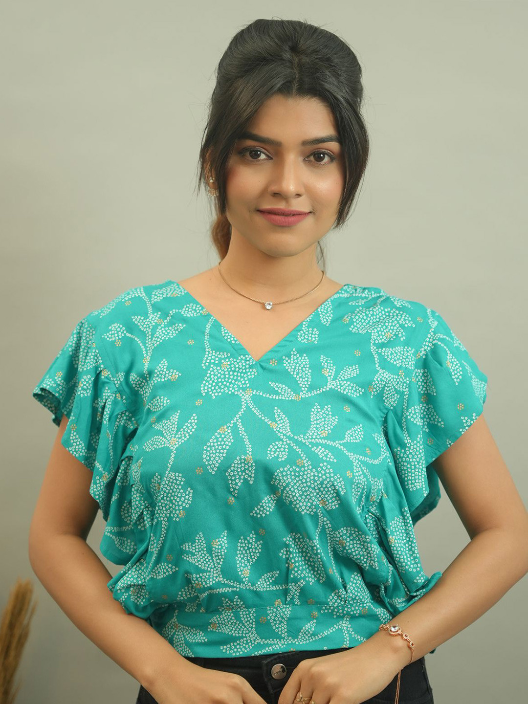 GO BOUJEE Women Abstract Printed V-Neck Cotton Top