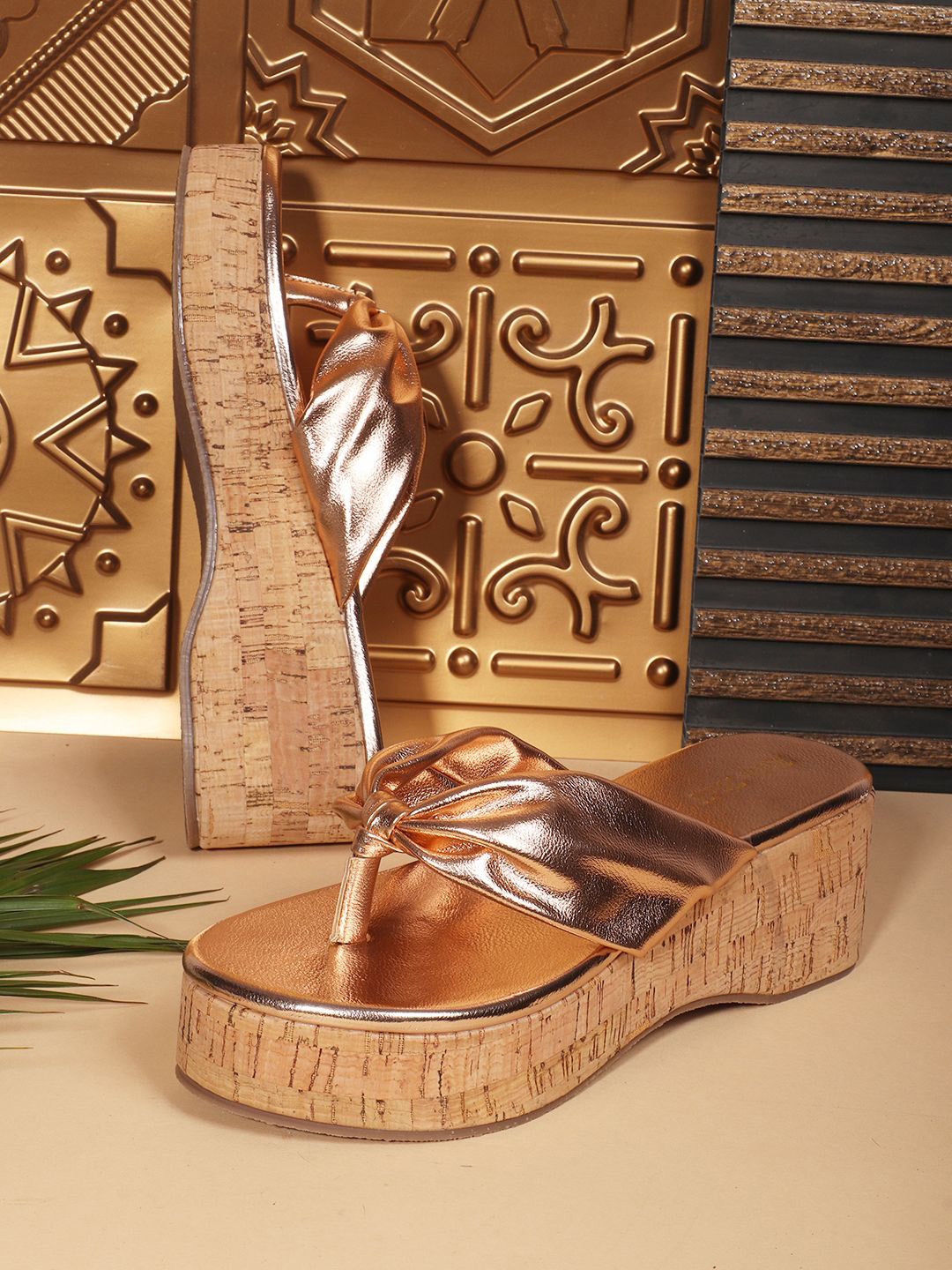 Retro Walk Women Wedge Sandals