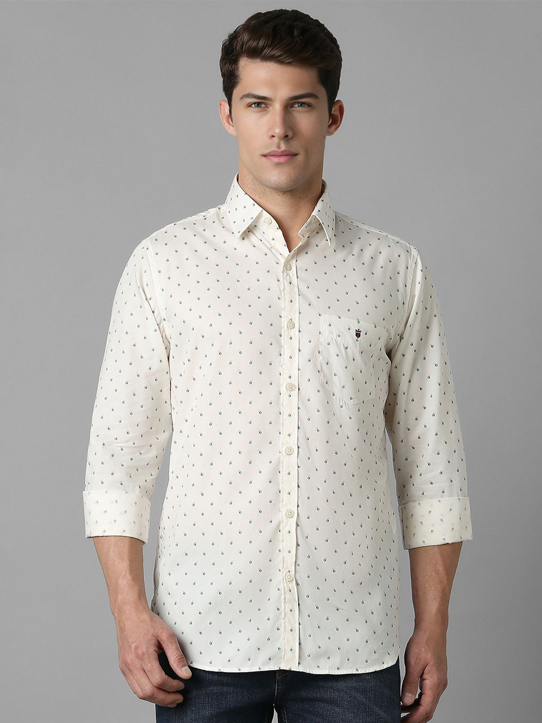 Louis Philippe Sport Men Super Micro Ditsy Printed Cotton Slim Fit Casual Shirt