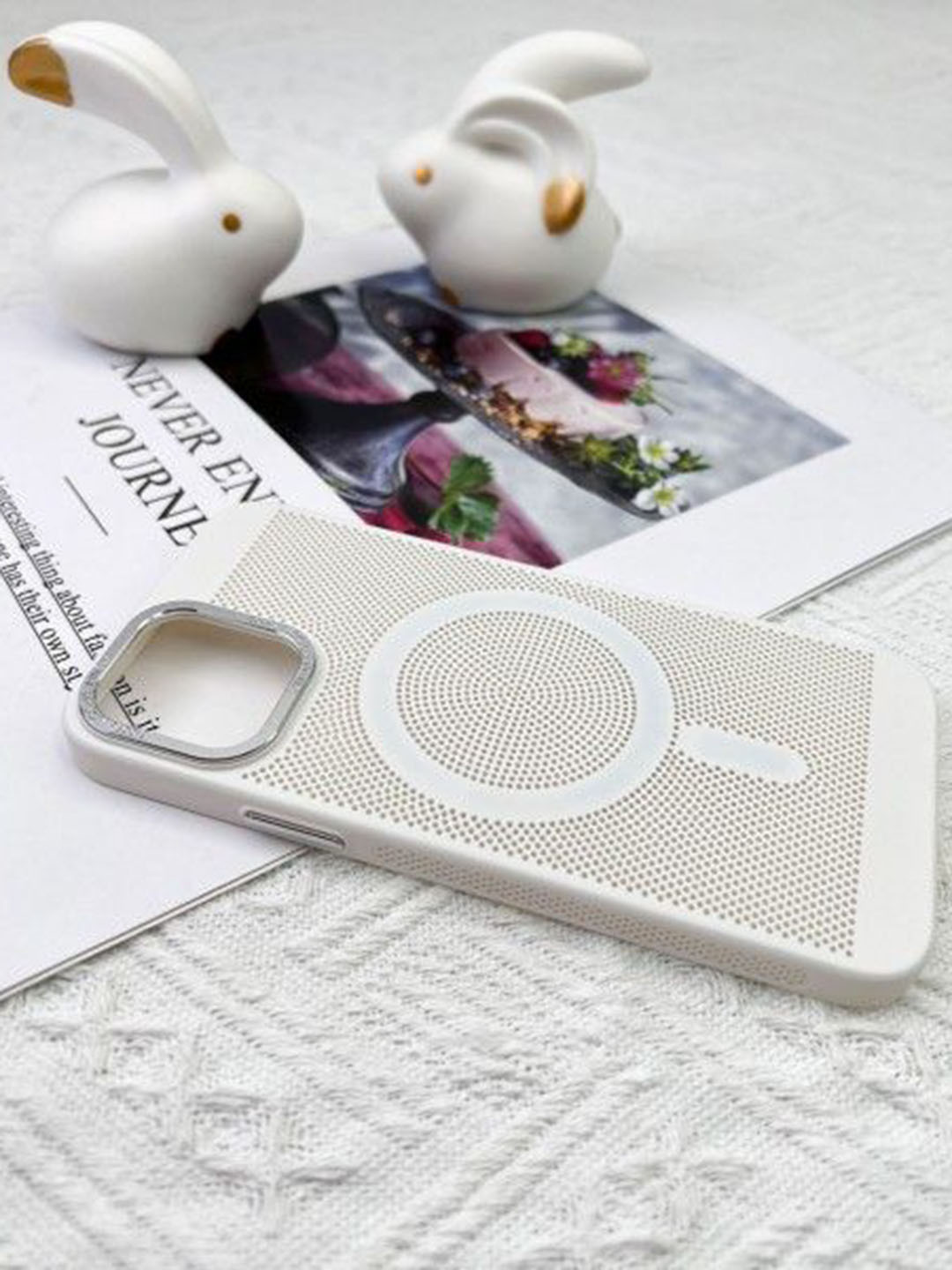 COVERSCART Solid Printed iPhone 14 Back Case Mobile Accessories