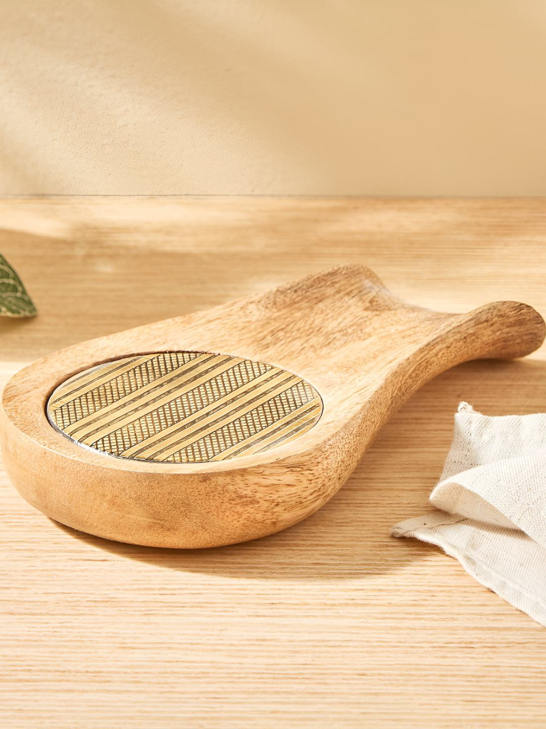 Home Centre Mirage Frasco Brown Aluminum Cutlery Holder