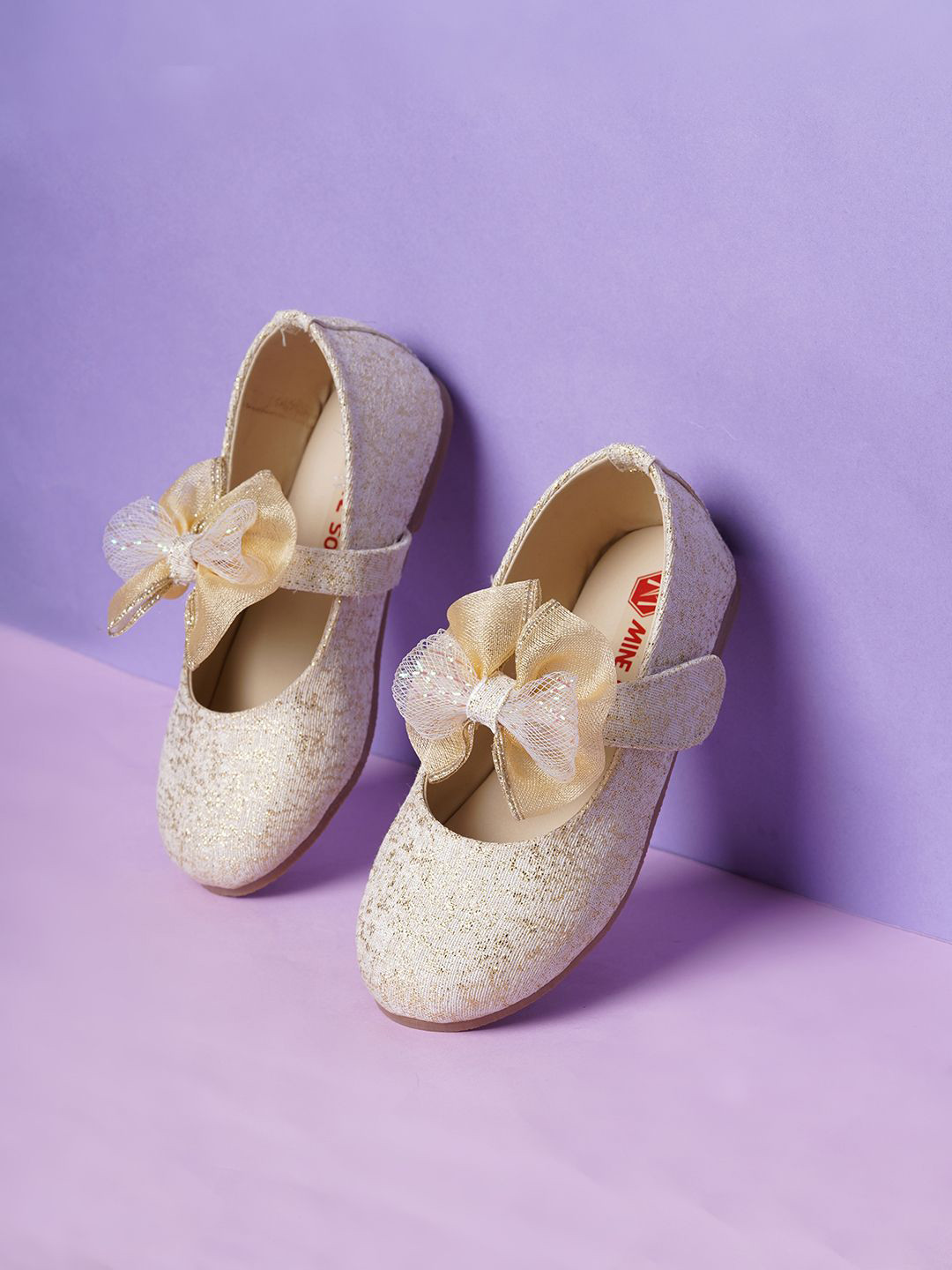 Minesole Girls Synthetic Leather Velcro Fastening Mary Jane Flats