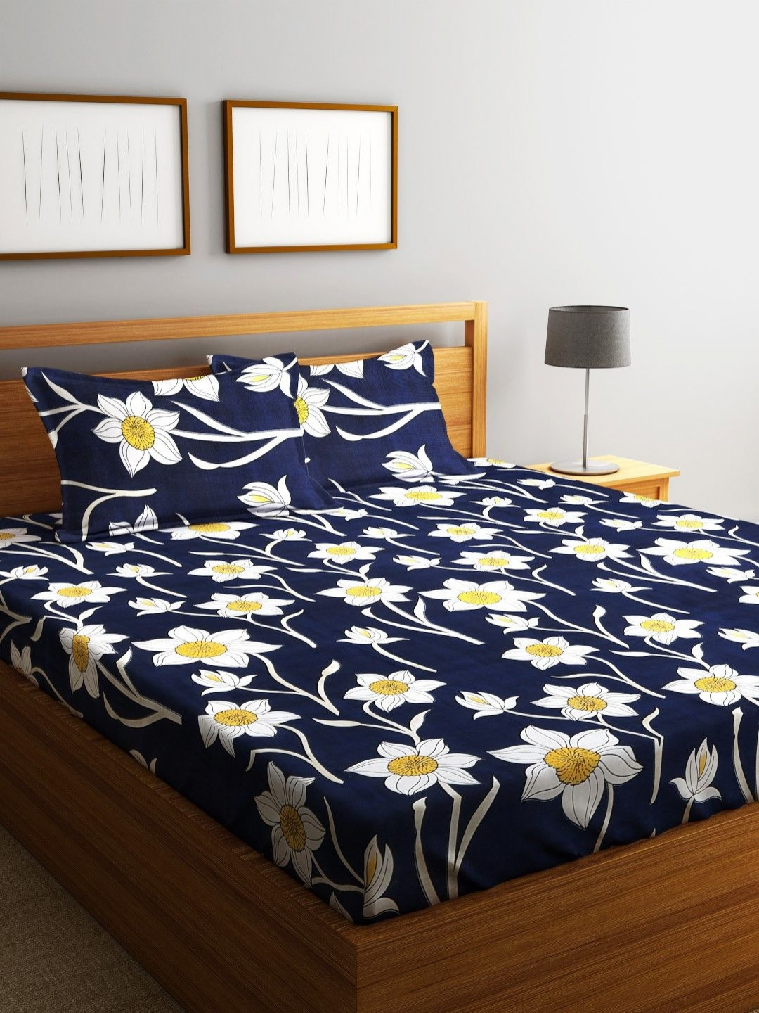 Fashion String Blue Floral Microfiber 144 TC Queen Bedsheet with 2 Pillow Covers-85 x 87 inches