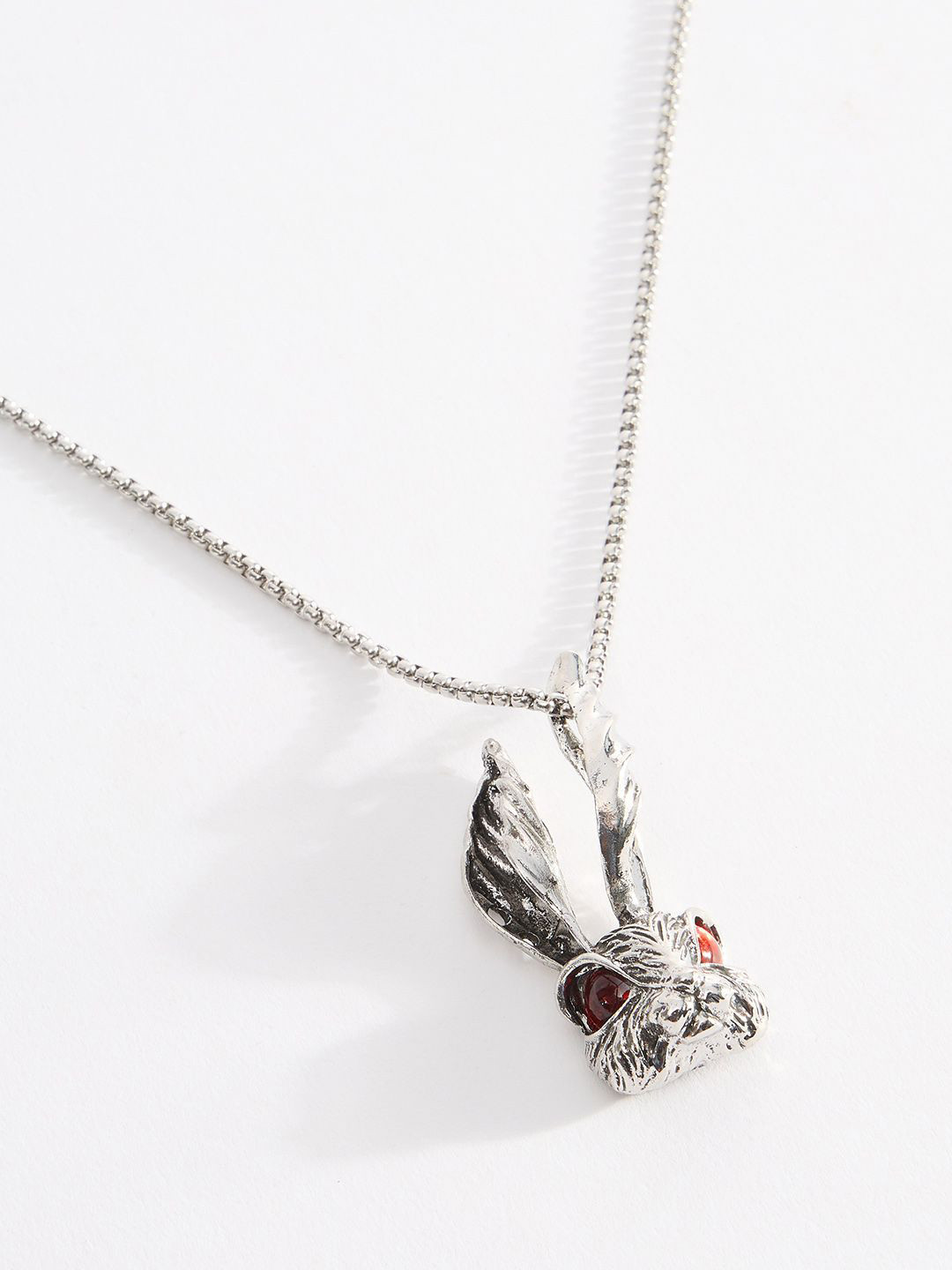 THE BEAR HOUSE Men Silver Plated Red Eye Pendant Chain With Lobster Closure