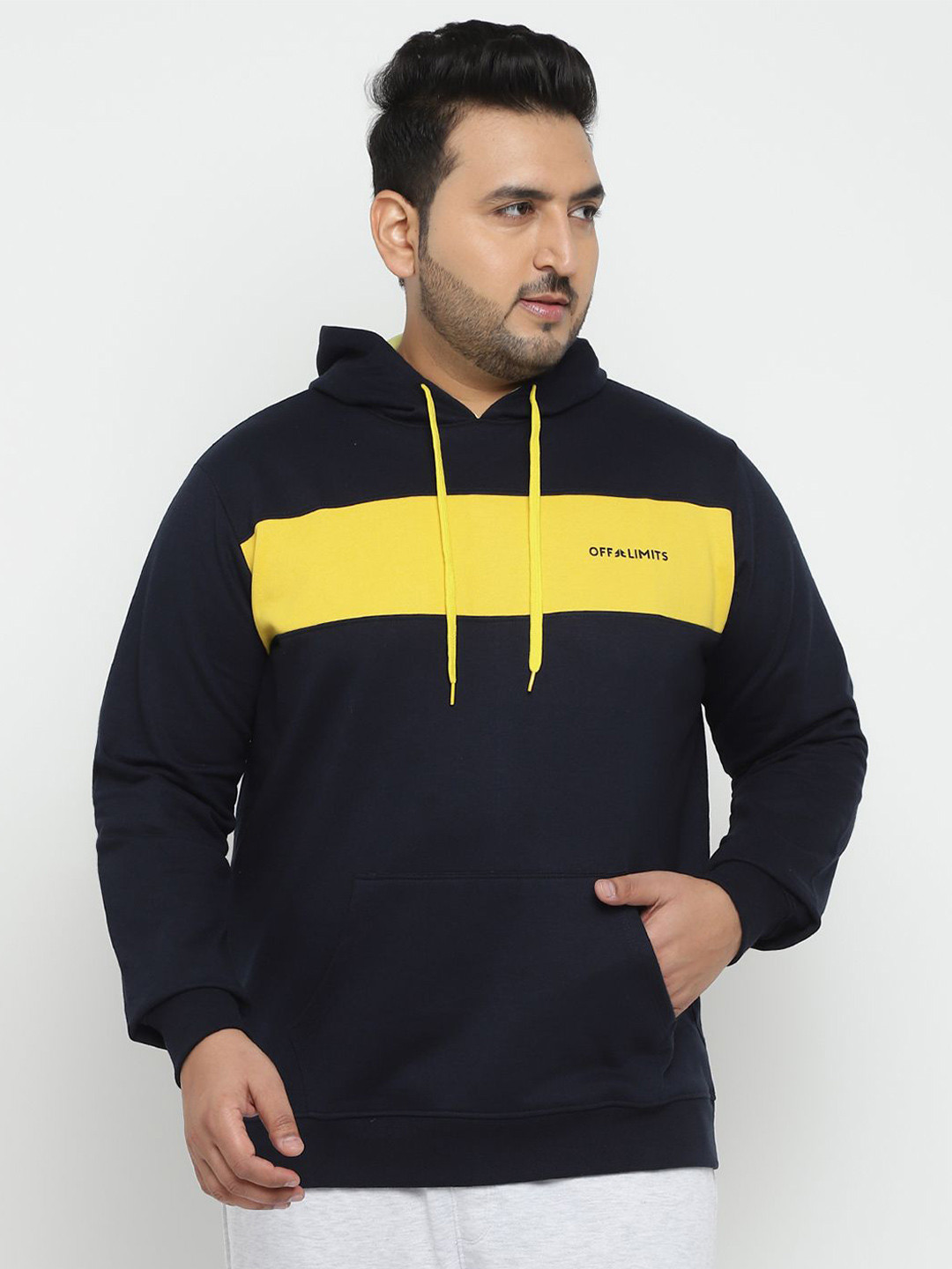 OFF LIMITS Men Plus Size Colourblocked Hooded Sweatshirt