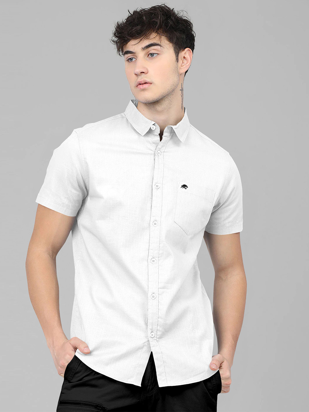 BRUCEWANE Men Standard Spread Collar Solid Cotton Casual Shirt