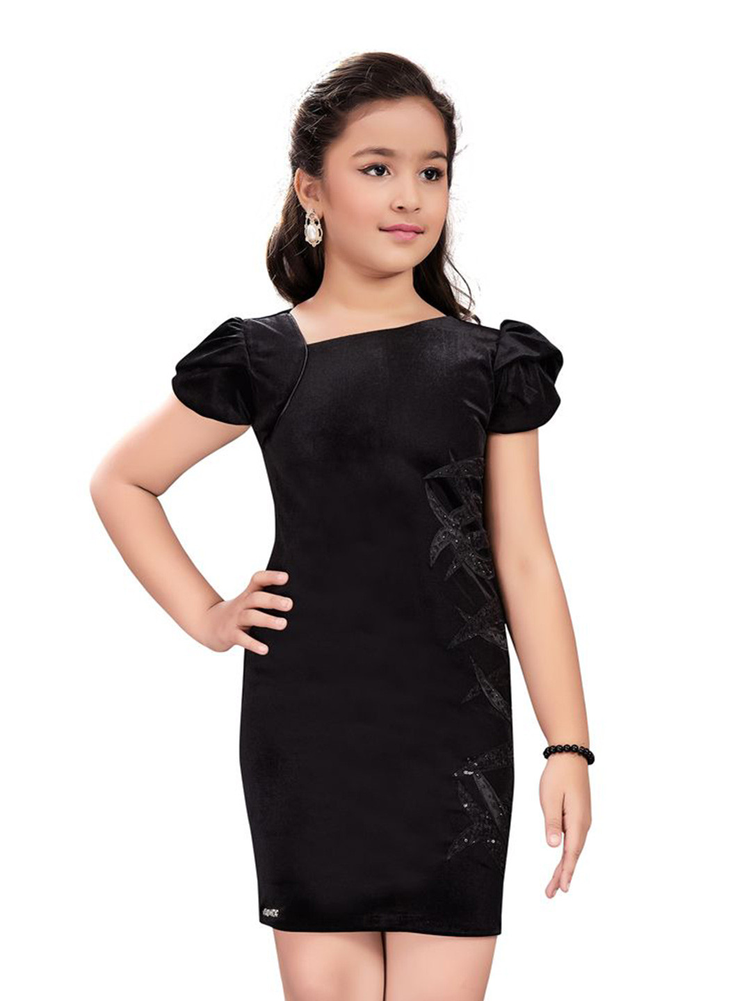 Lei-Chie Girls Applique Velvet Bodycon Mini Dress