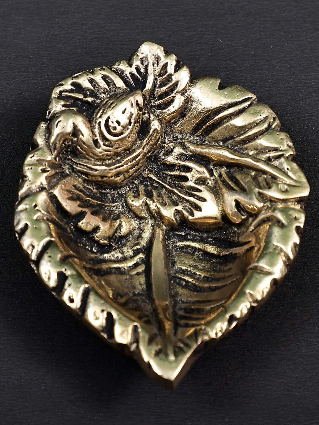 Exotic India Small Leaf Puja Diya Gold-Toned Brass Pooja Essentials