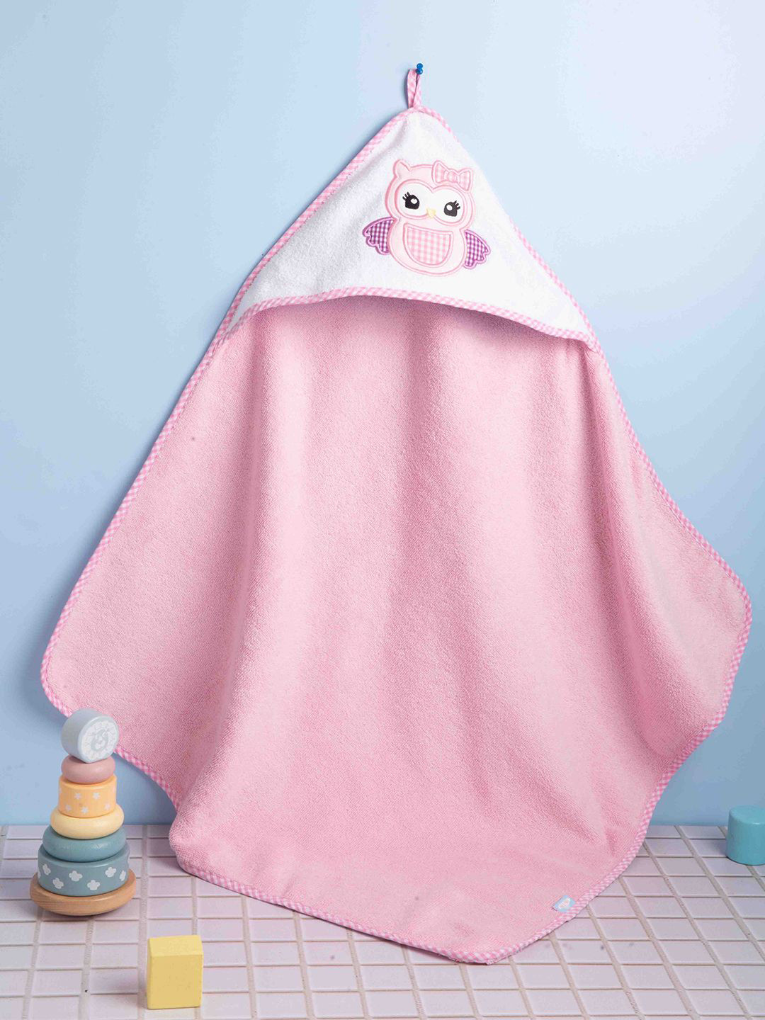 haus & kinder Pink & White Printed Pure Cotton 550 GSM Bath Towel