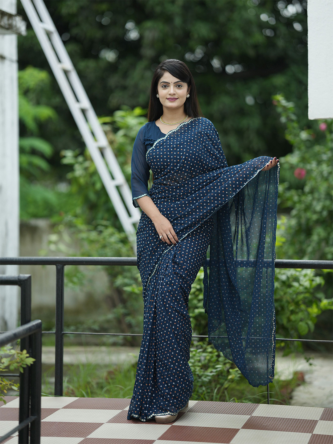 Anouk Bandhani Mirror Work Bandhani Saree