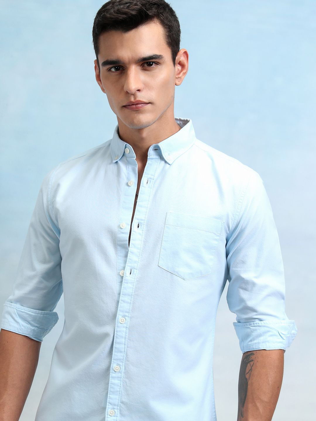 Highlander Men Blue Oxford Button Down Collar Casual Shirt