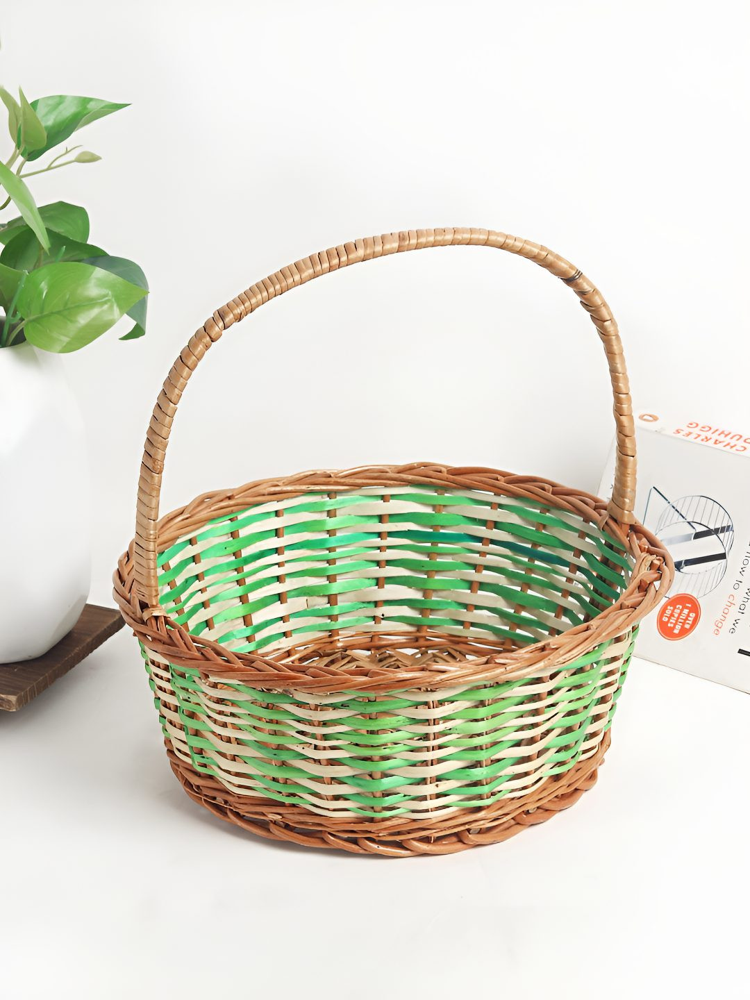 HABERE INDIA Green & Beige Bamboo Fruit & Vegetable Basket