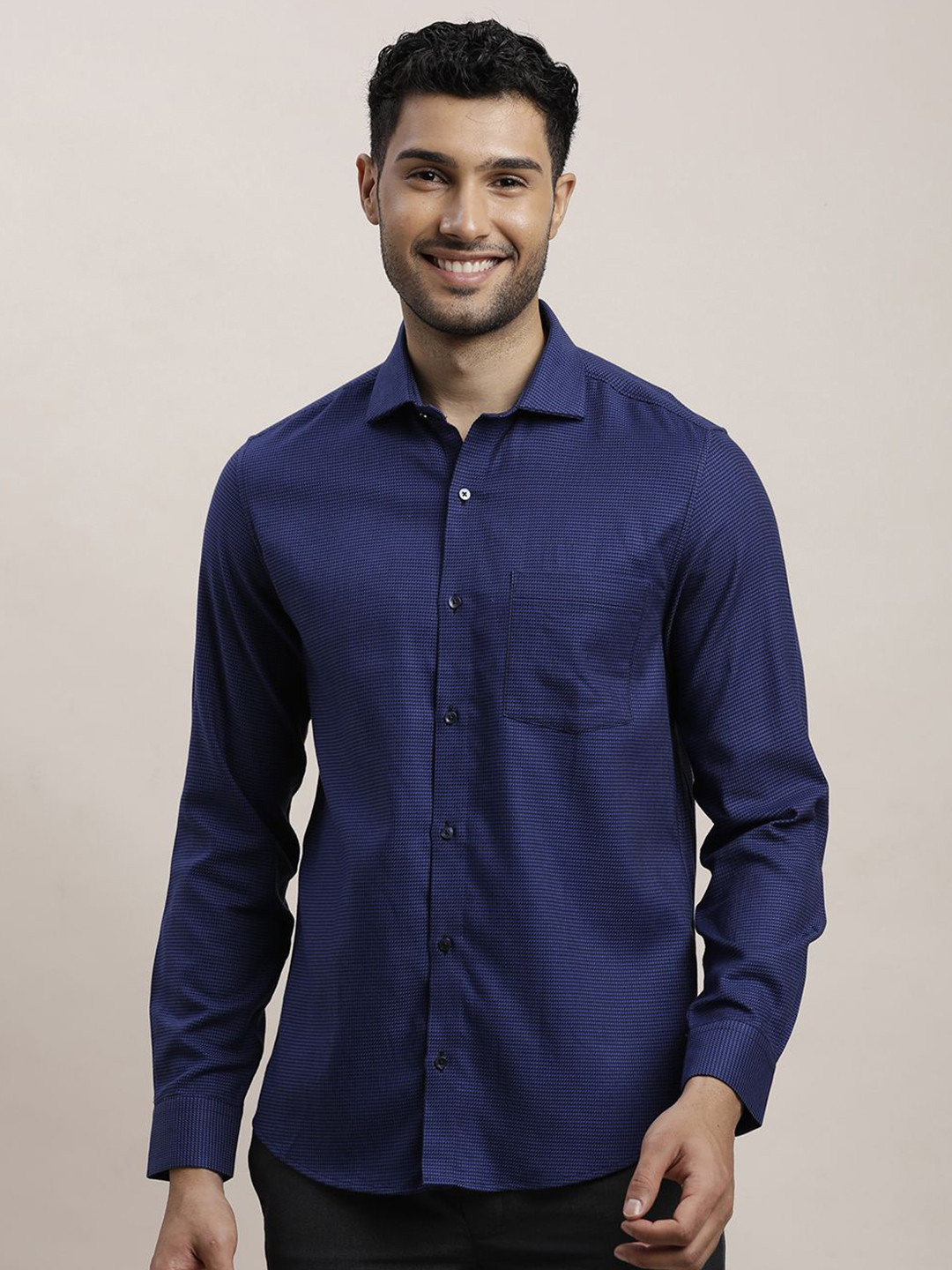 Turtle Men Standard Spread Collar Micro Ditsy Printed Cotton Slim Fit Formal Shirt