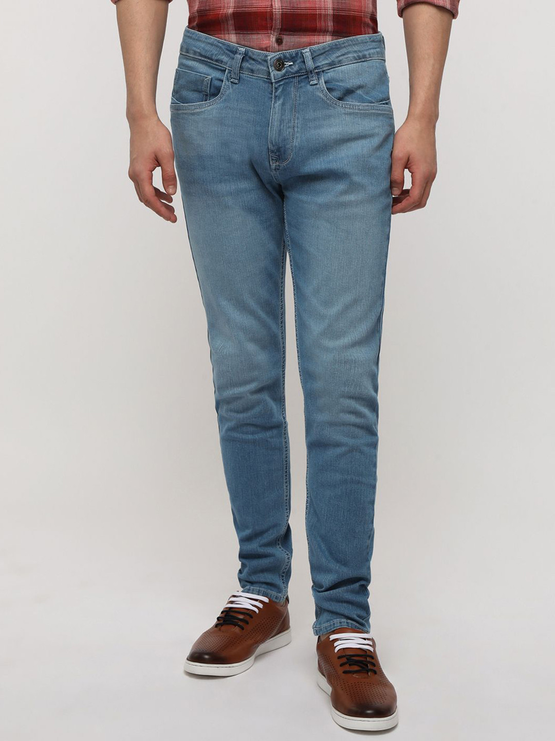 Crocodile Men Tapered Fit Light Fade Clean Look Stone Washed Stretchable Jeans