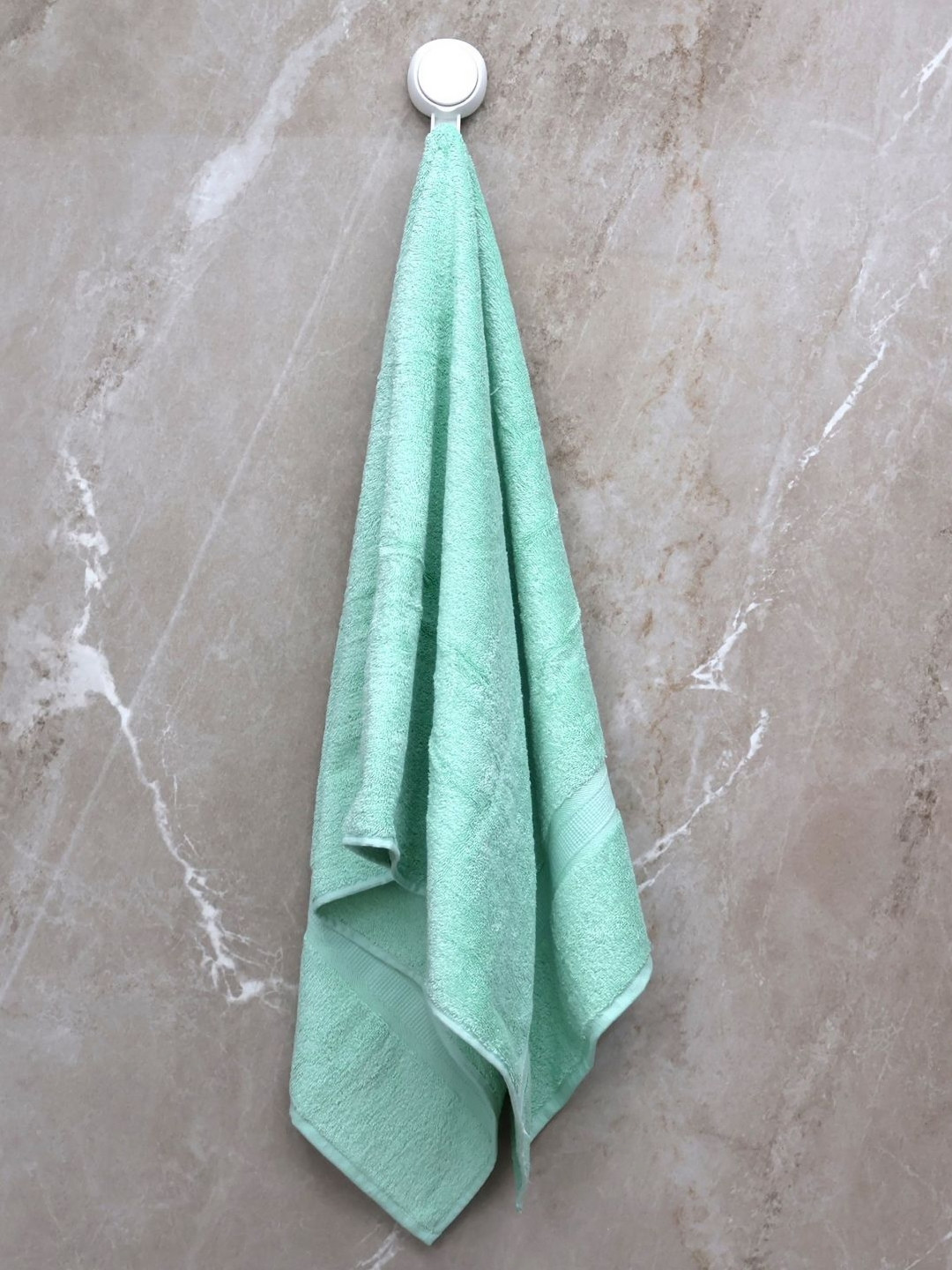 BOMBAY DYEING 100% Cotton Solid 550GSM Super Soft Adult Regular Bath Towel-30x59In