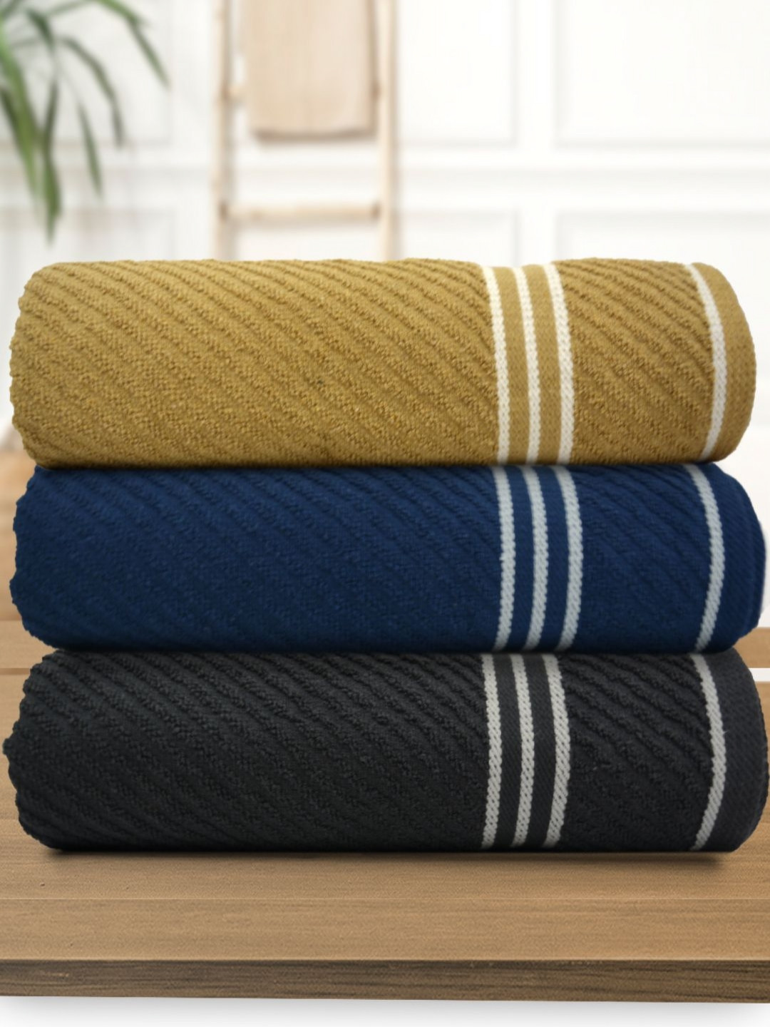 Aura Athom Living Navy Blue & Black 3 Pieces Cotton 400 GSM Bath Towel