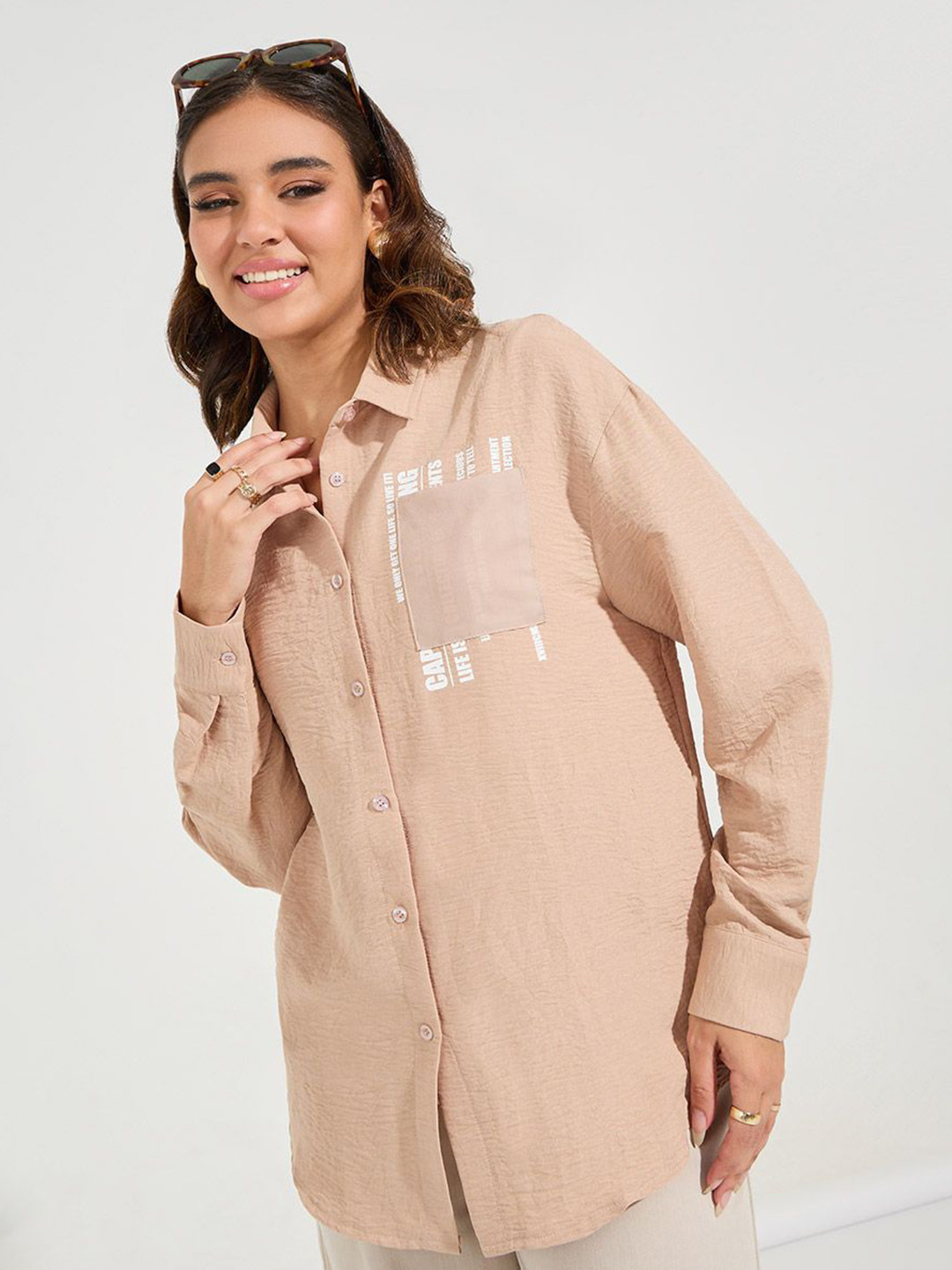 Women Graphic Print Pocket Detail Oversized Longline Shirt
