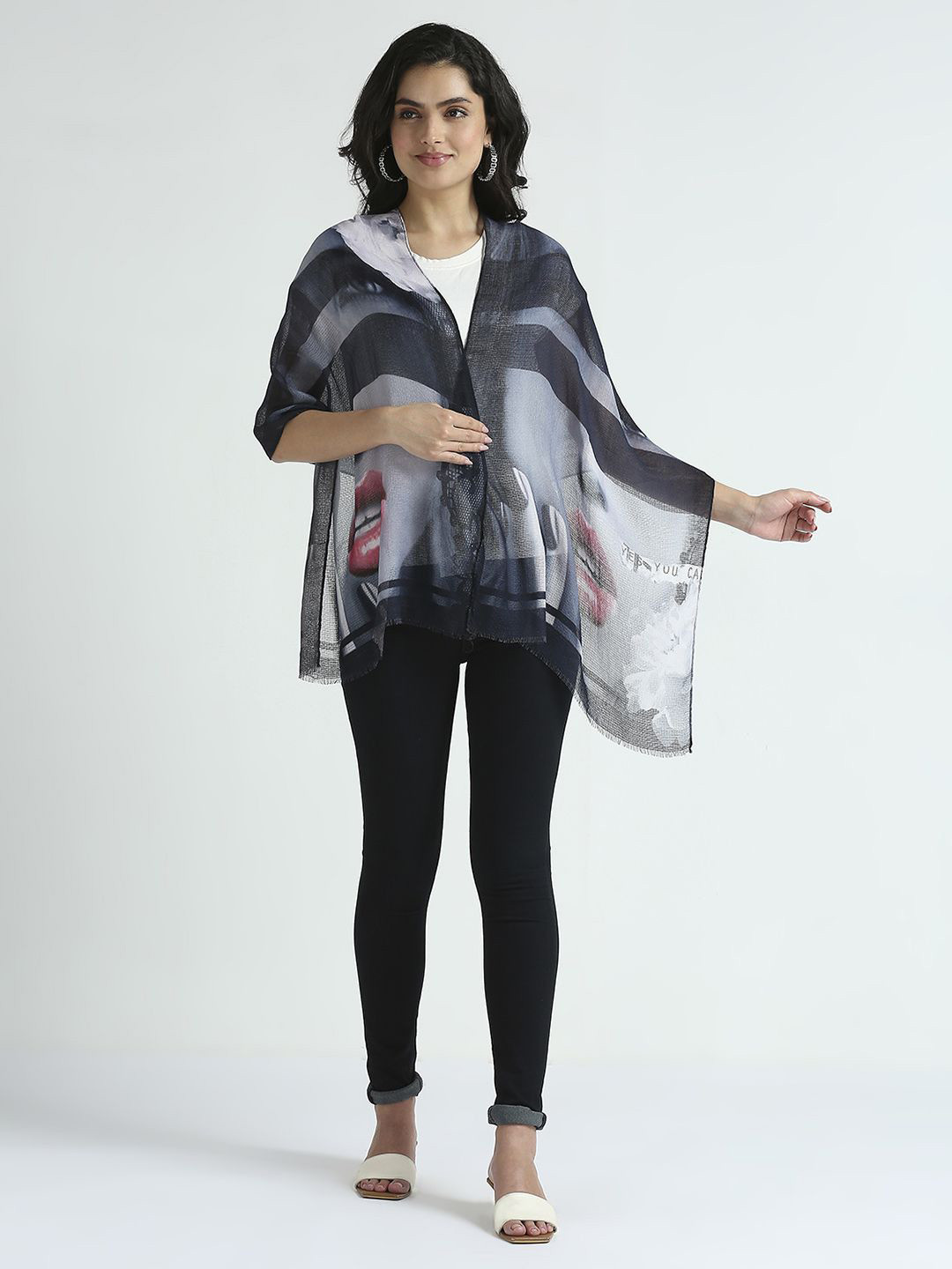 Cloth Haus India Women Face Printed Scarf