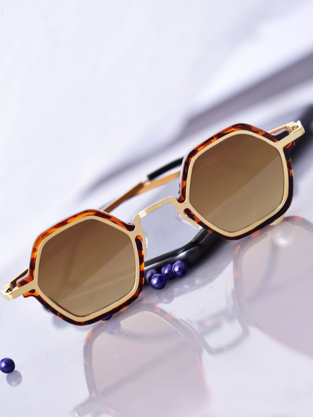 DressBerry Women Browline Sunglasses with UV Protected Lens DBSG24-2397-TG