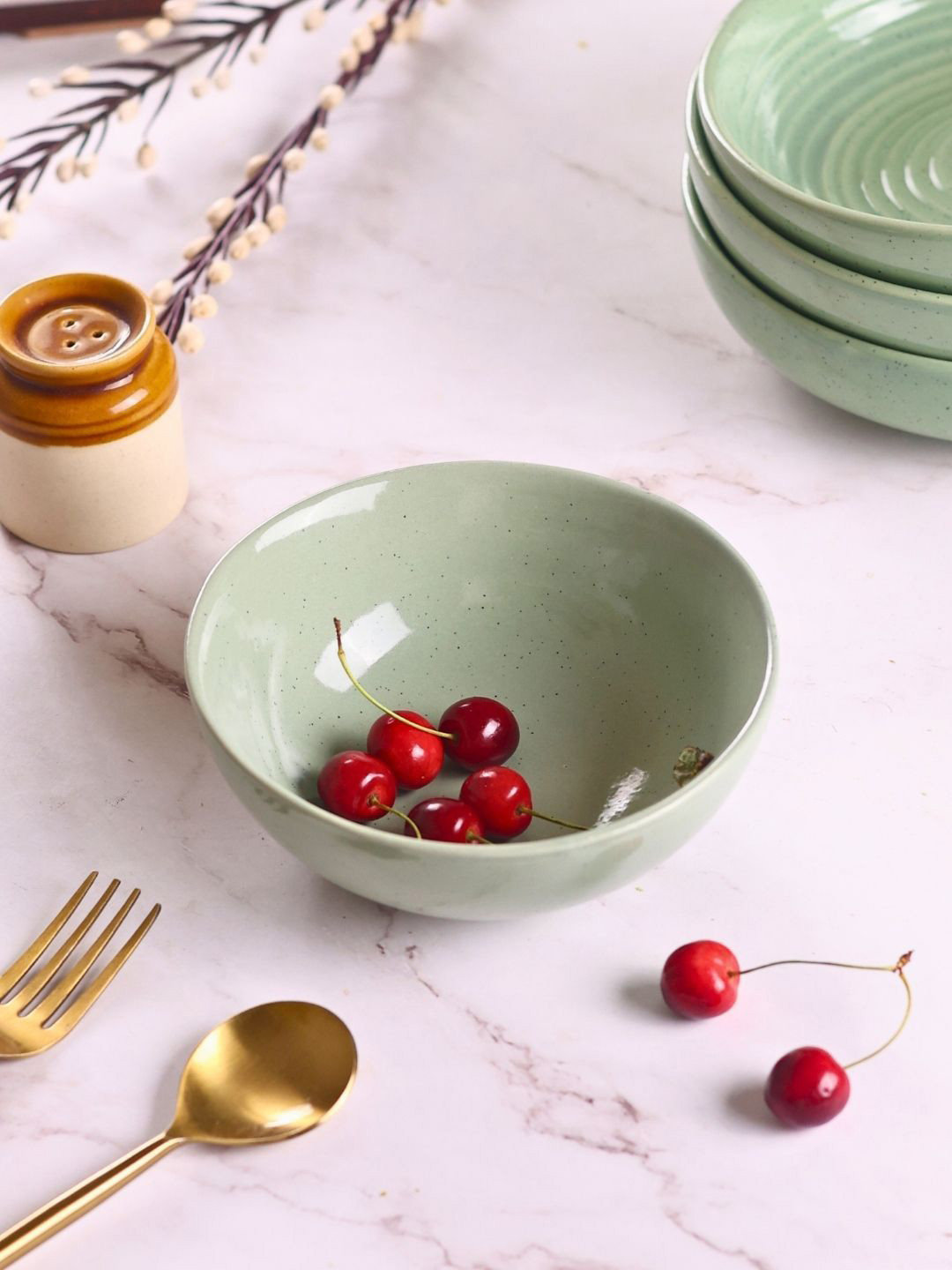 WEAVING HOMES Green 2 Pieces Ceramic Sage Bowl