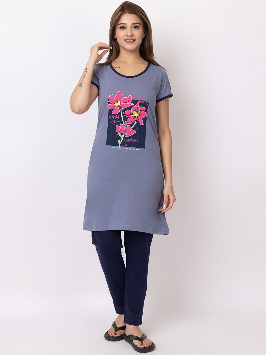 GEE 5 Women floral Printed Night suit