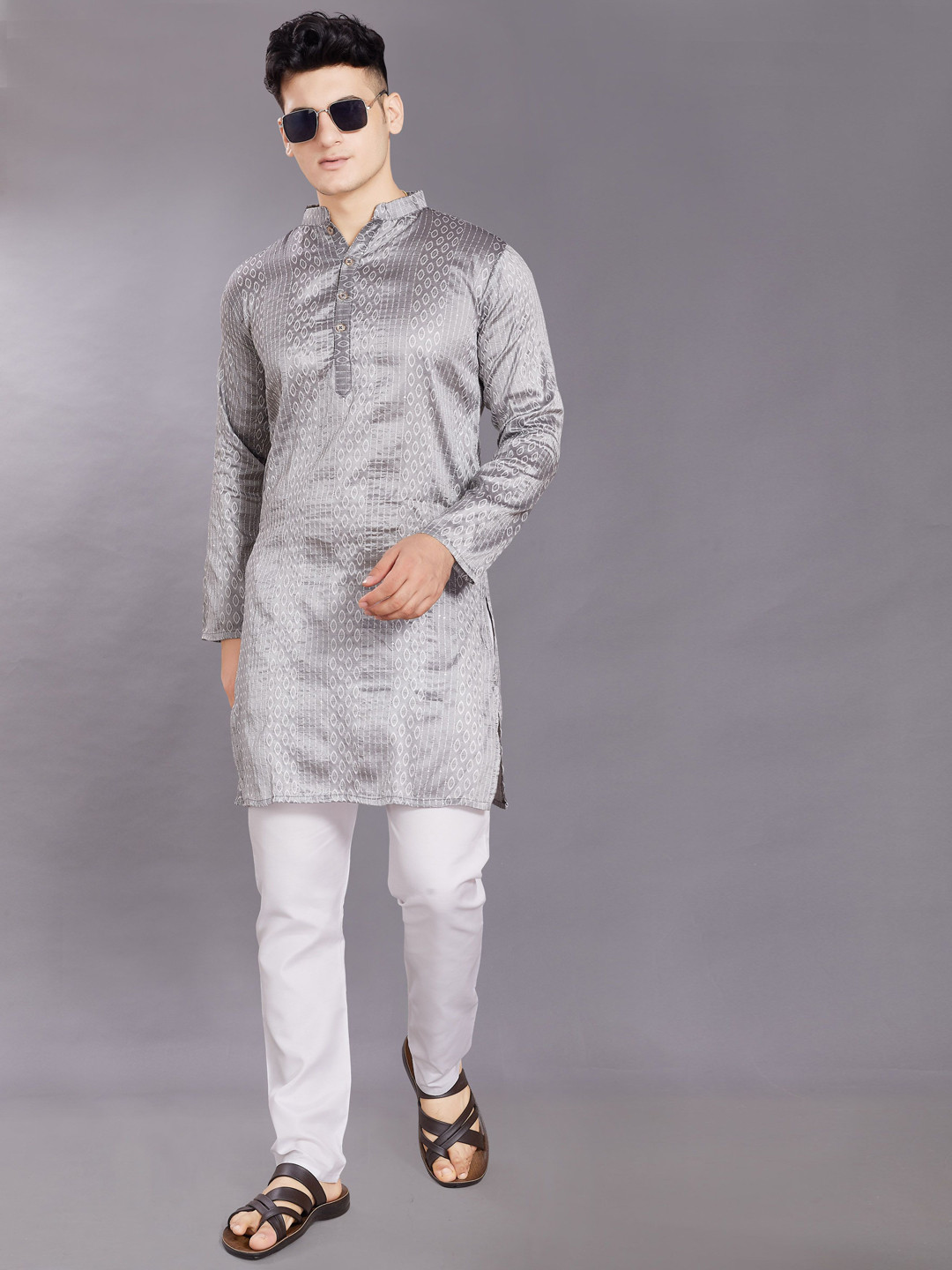 DIVISIVE Geometric Jacquard Mandarin Collar Straight Kurta