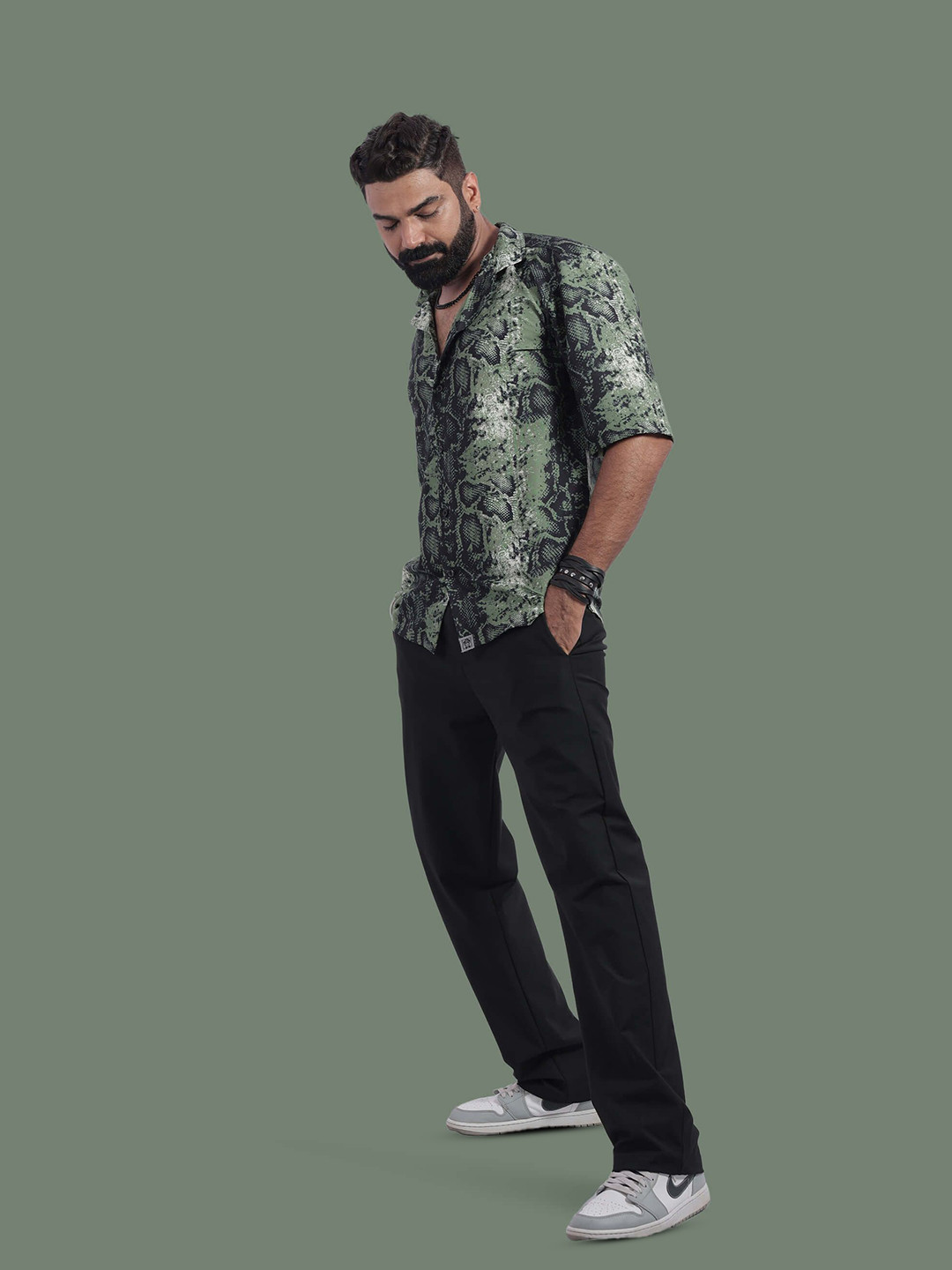 STITCH MONKEY Men Comfort Cuban Collar Abstract Printed Casual Shirt