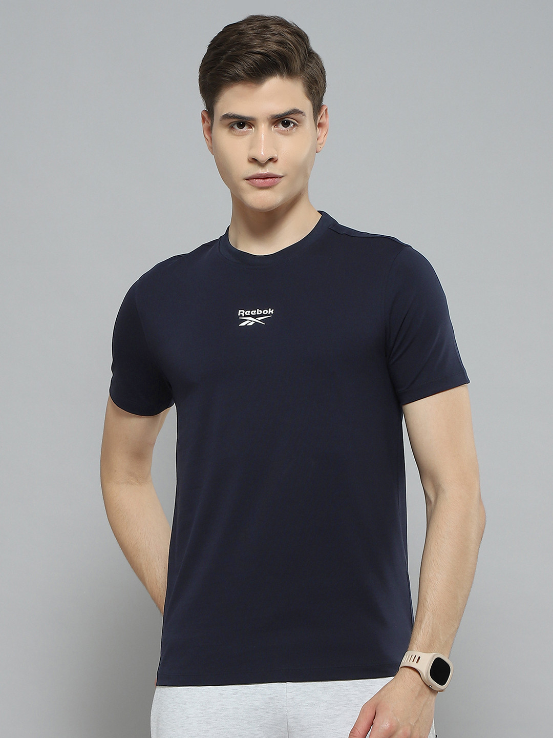 Reebok Slim Fit Brand Carrier Lifestyle T-shirt