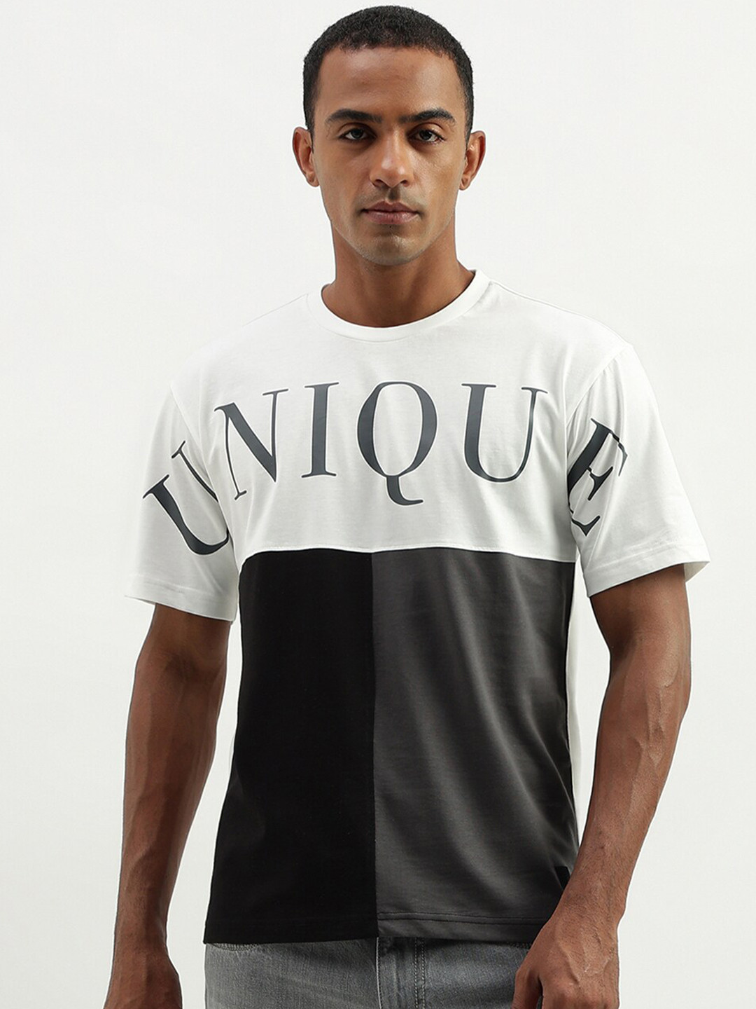 United Colors of Benetton Boxy Typography Printed Cotton Casual T-shirt