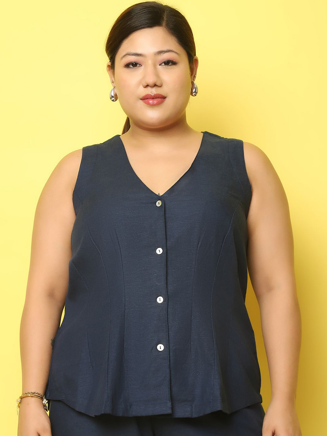 theRebelinme Plus Size V-Neck Slim-Fit Pure Linen Waistcoat