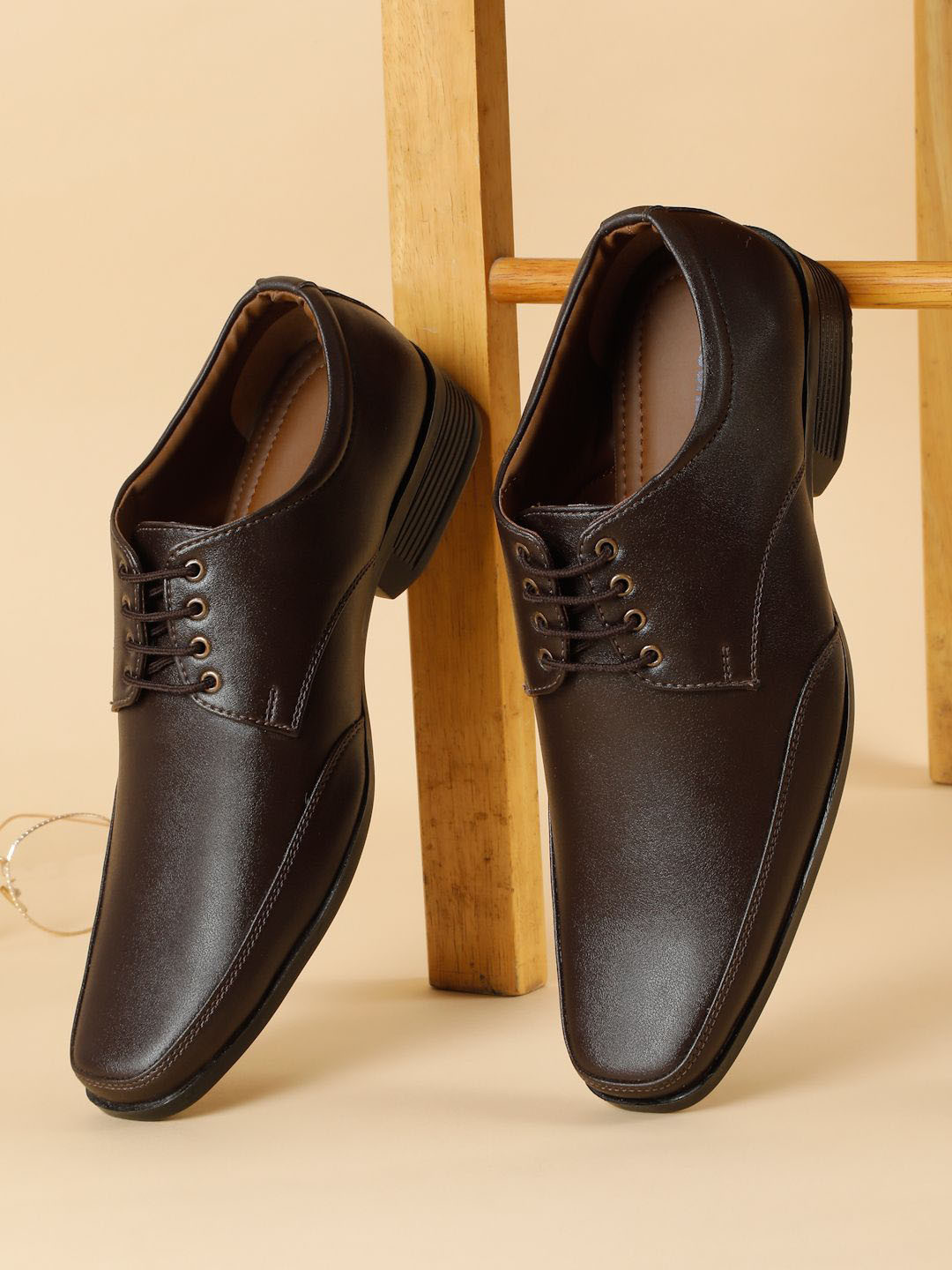 Kosher  Men Laced Up Formal Derbys