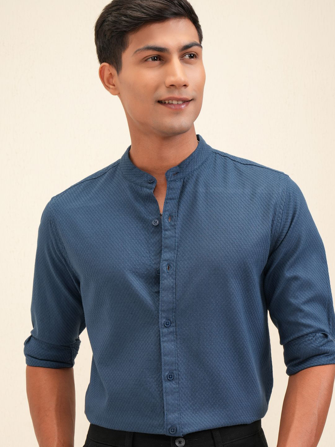 LOCOMOTIVE Premium Men TealDobby Textured Solid Mandarin Collar Casual Shirt