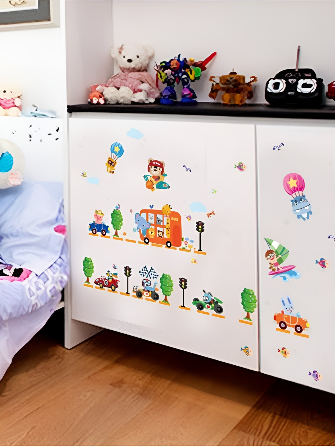 Jaamso Royals White & Green Printed Self Adhesive Peel & Stick Wall Sticker