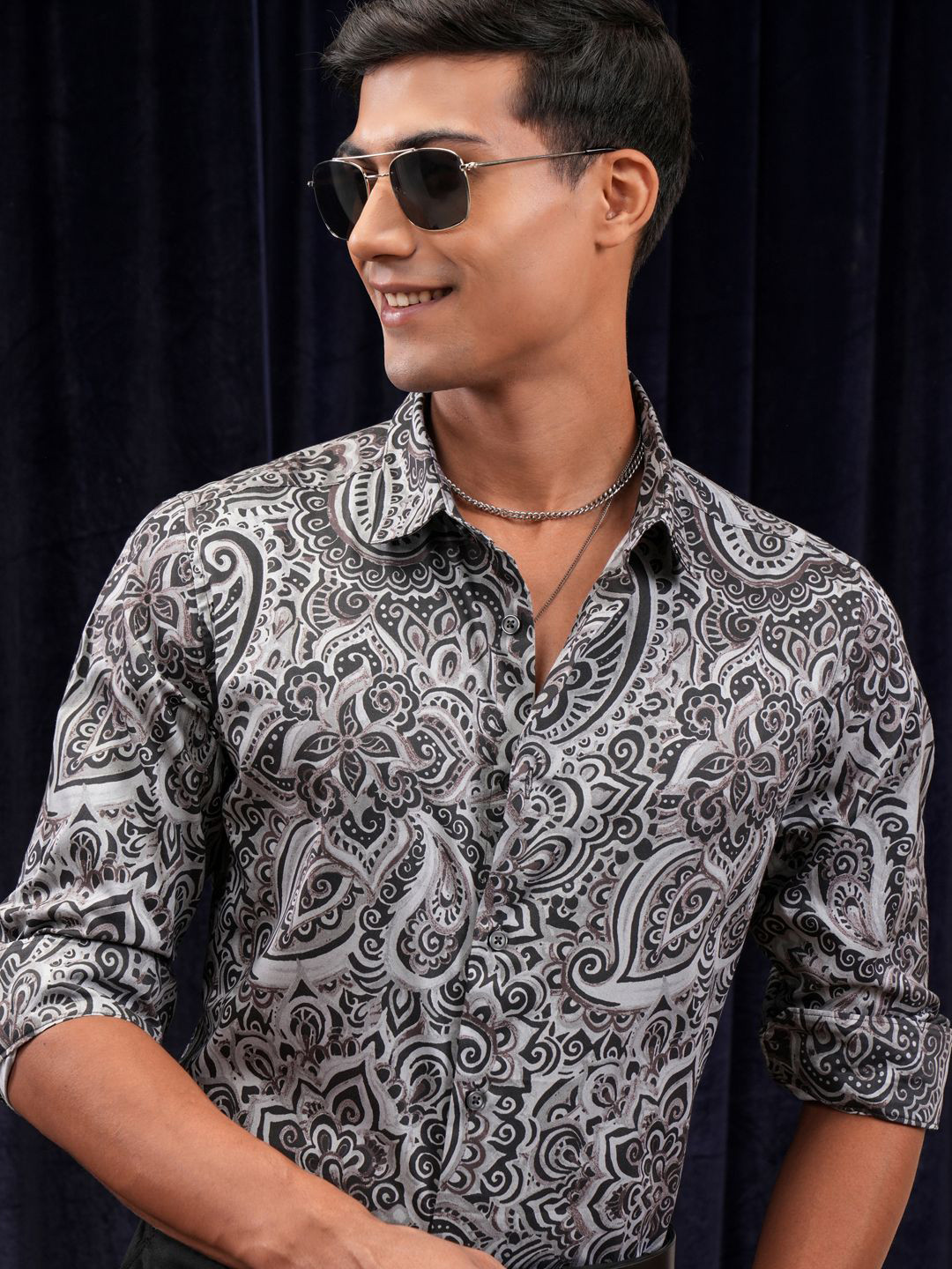 LOCOMOTIVE Premium Men Premium Satin Printed Occasion Shirt