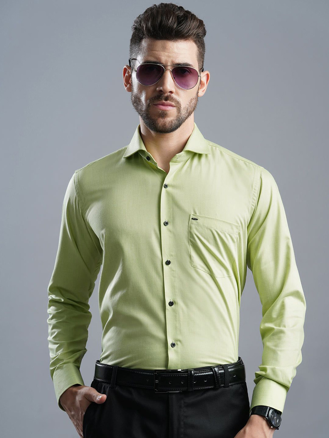 John Philips Men India Slim Cutaway Collar Solid Polycotton Slim Fit Formal Shirt