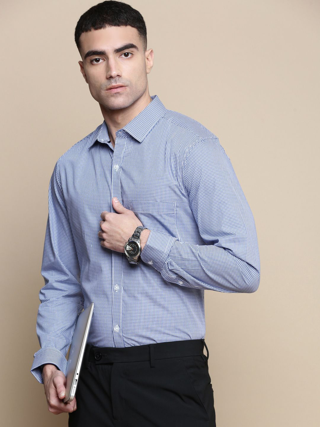 INVICTUS Men Standard Spread Collar Micro Checked Cotton Slim Fit Formal Shirt