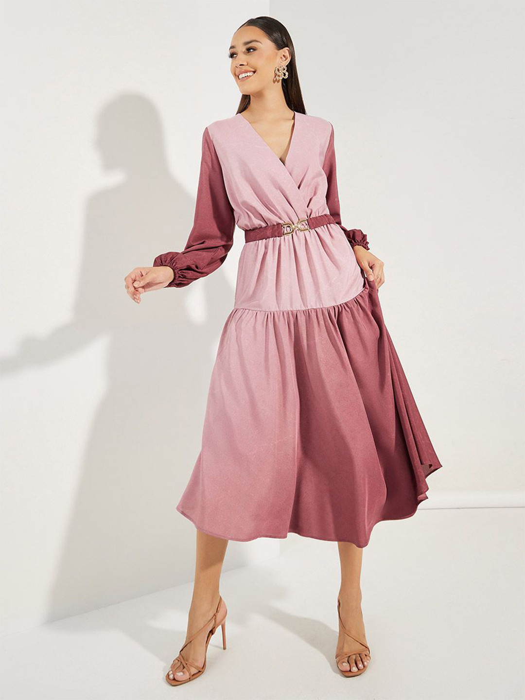 Styli Women Colourblocked Long Sleeves A-Line Midi Dress