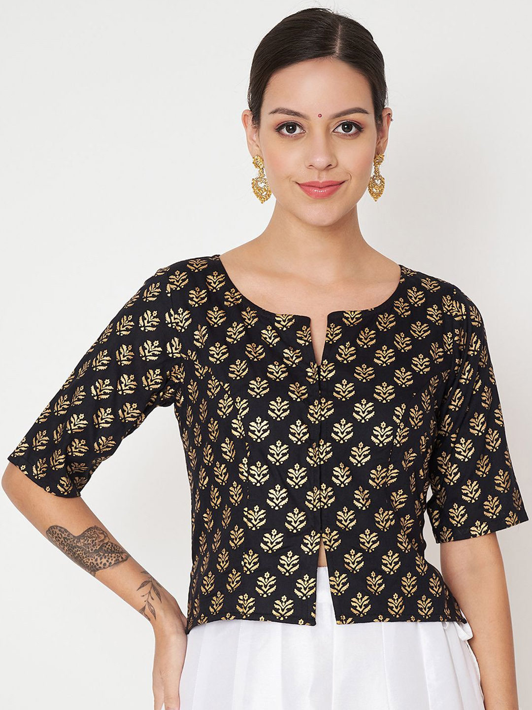 studio rasa Women Floral Printed Round Neck Blouse