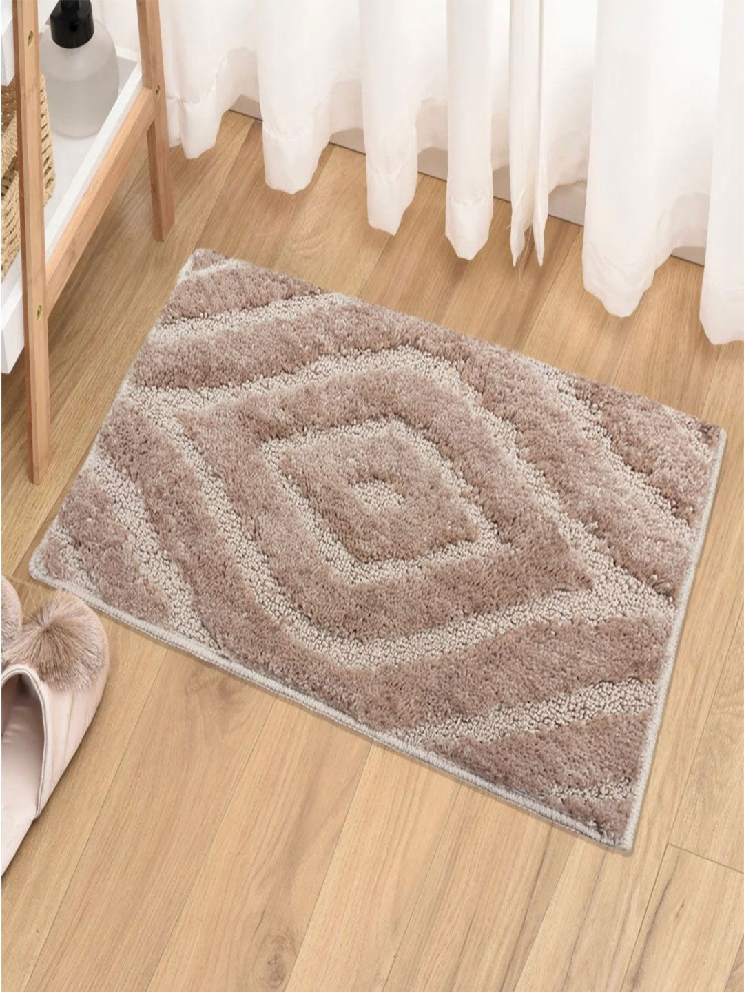 LUXEHOME INTERNATIONAL Beige-Color Textured 1800 GSM Bath Rug