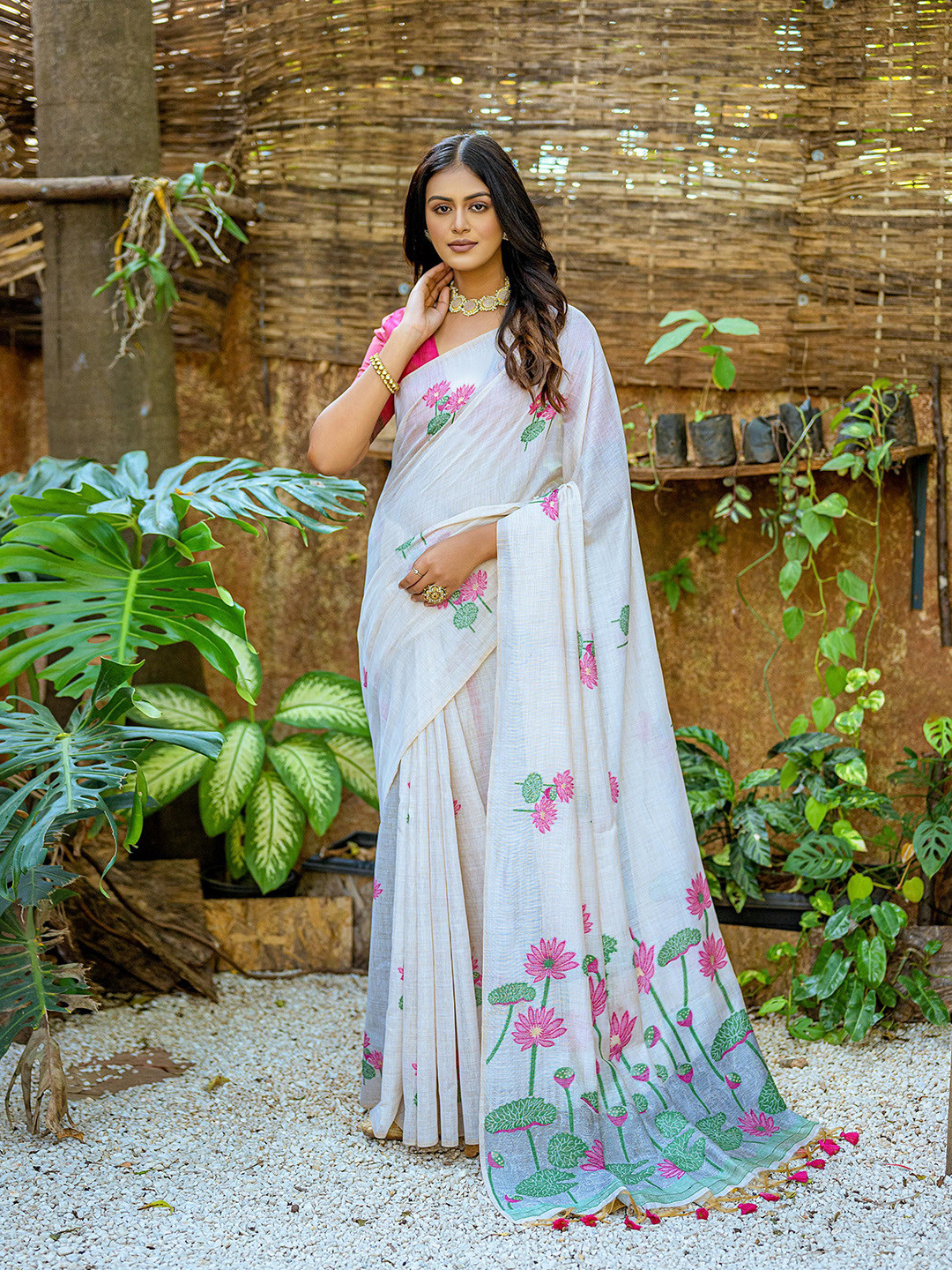 GAJARAI Floral Muga Pink and white cotton saree