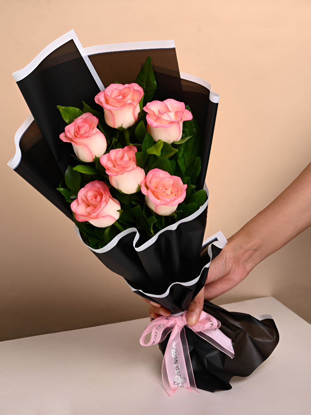 Floweraura Pink & Green 6 Pieces Roses Fresh Roses Bouquet